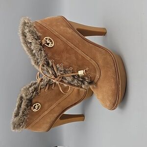 Michael Kors Women Carlie Suede Faux Fur Trim Lace Up High Heel Ankle Boots 8.5